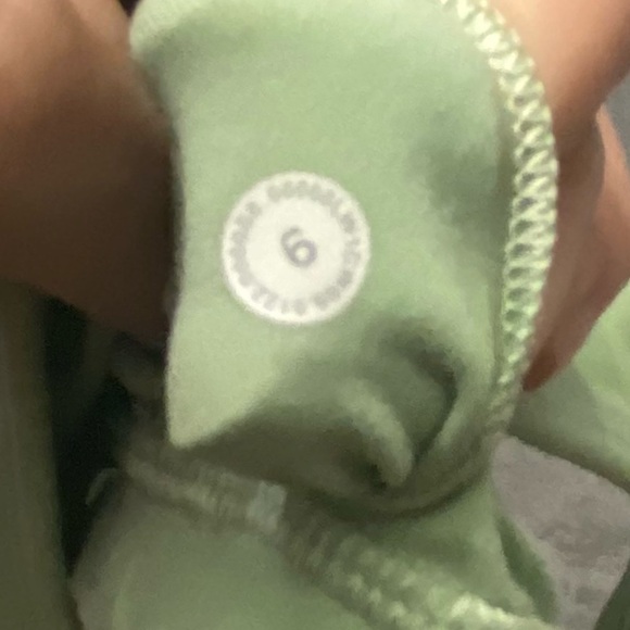 Lululemon Align Tank Top Nulu Fabric Green 4521 - Picture 5 of 6